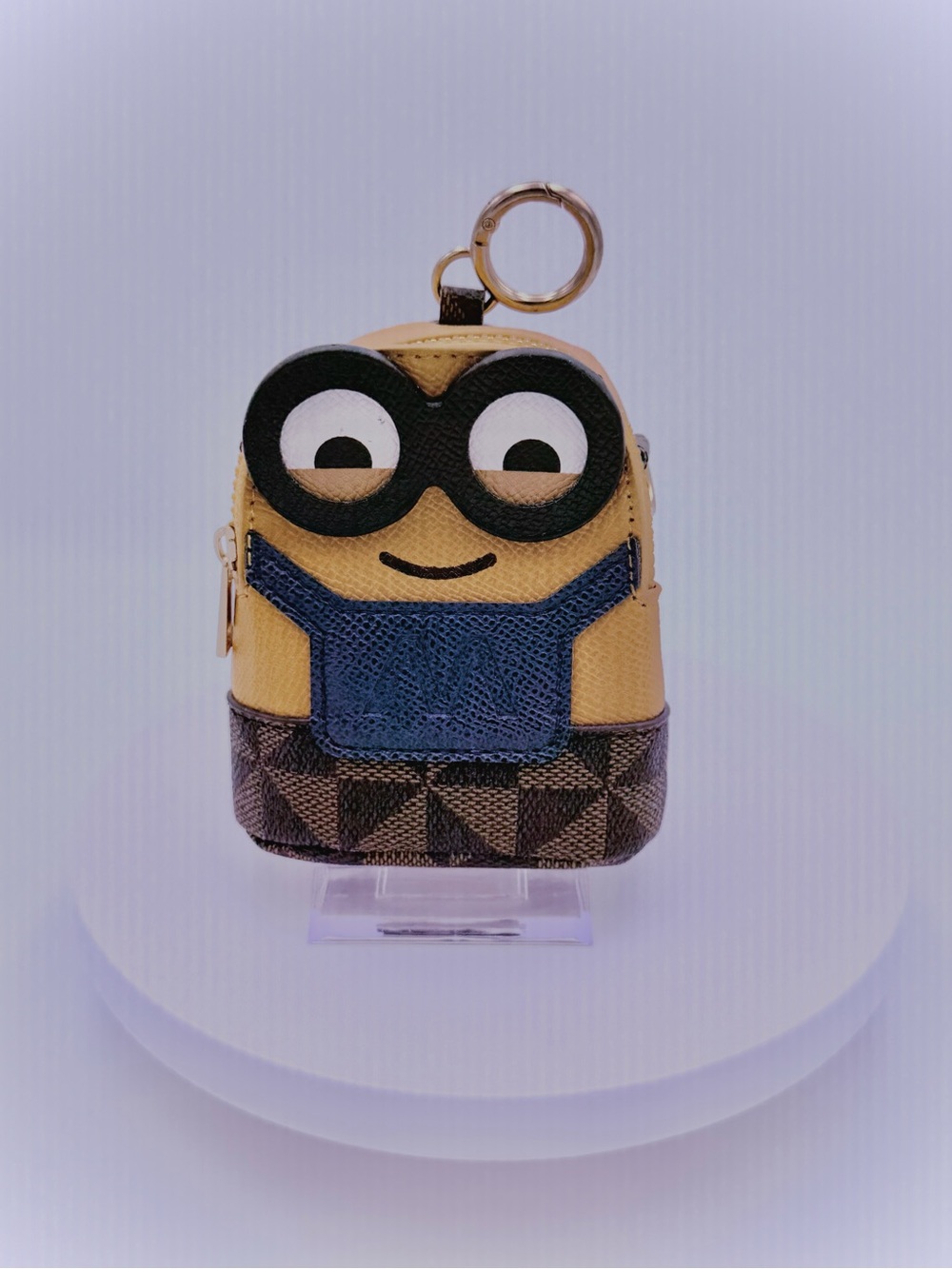 Minions Mini Crossbody Bag/Coin Purse Minion Bob NWOT - Picture 3 of 8